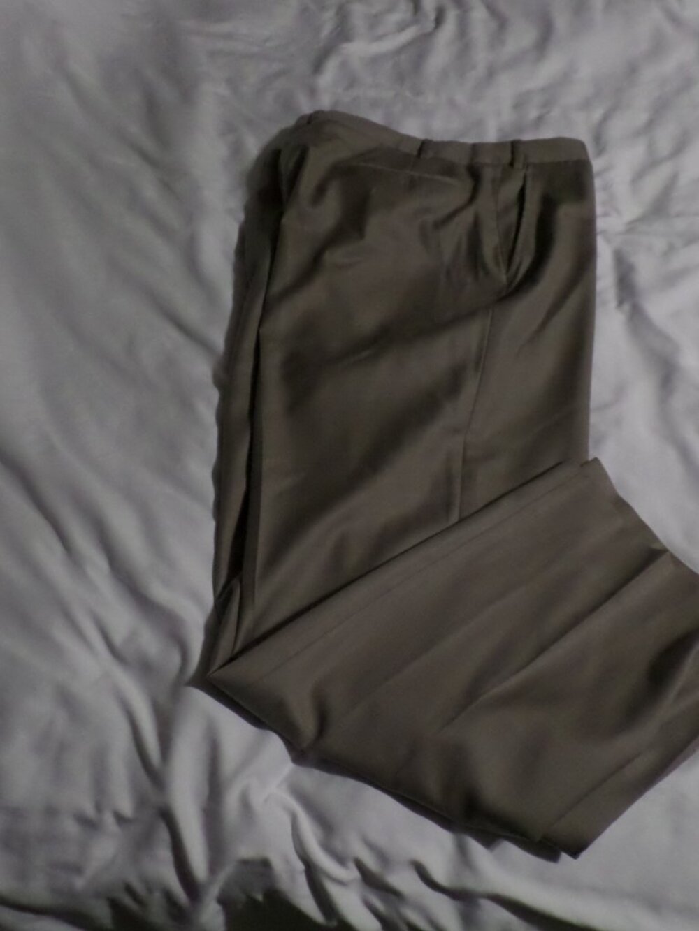 Peter Millar Khaki Loro Piana Super 130s Wool Trouser – 40 x 30   (0044)